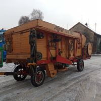Wagen Chassis Fasnacht Dreschmaschiene