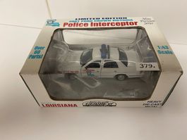 Ford Crown Victoria 2001, Police 1-43 Limitiert 2500 Stk 379