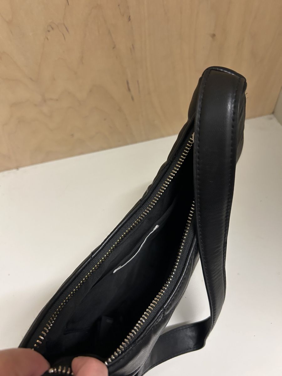 H&M Taschen für Damen: Schultertasche H&M – Gebraucht aus Thun von ann_j9cx 2