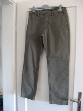 Männer Hose von UNTUCKit Gr. 34/32