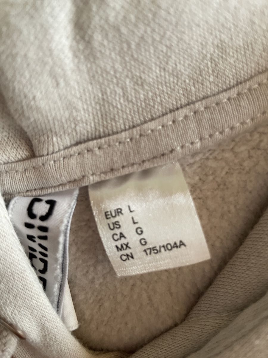H&M Maglioni & Felpe: Hoodie Pullover Gr. L H&M – Usato da Münsingen venduto da Secondhand89 1