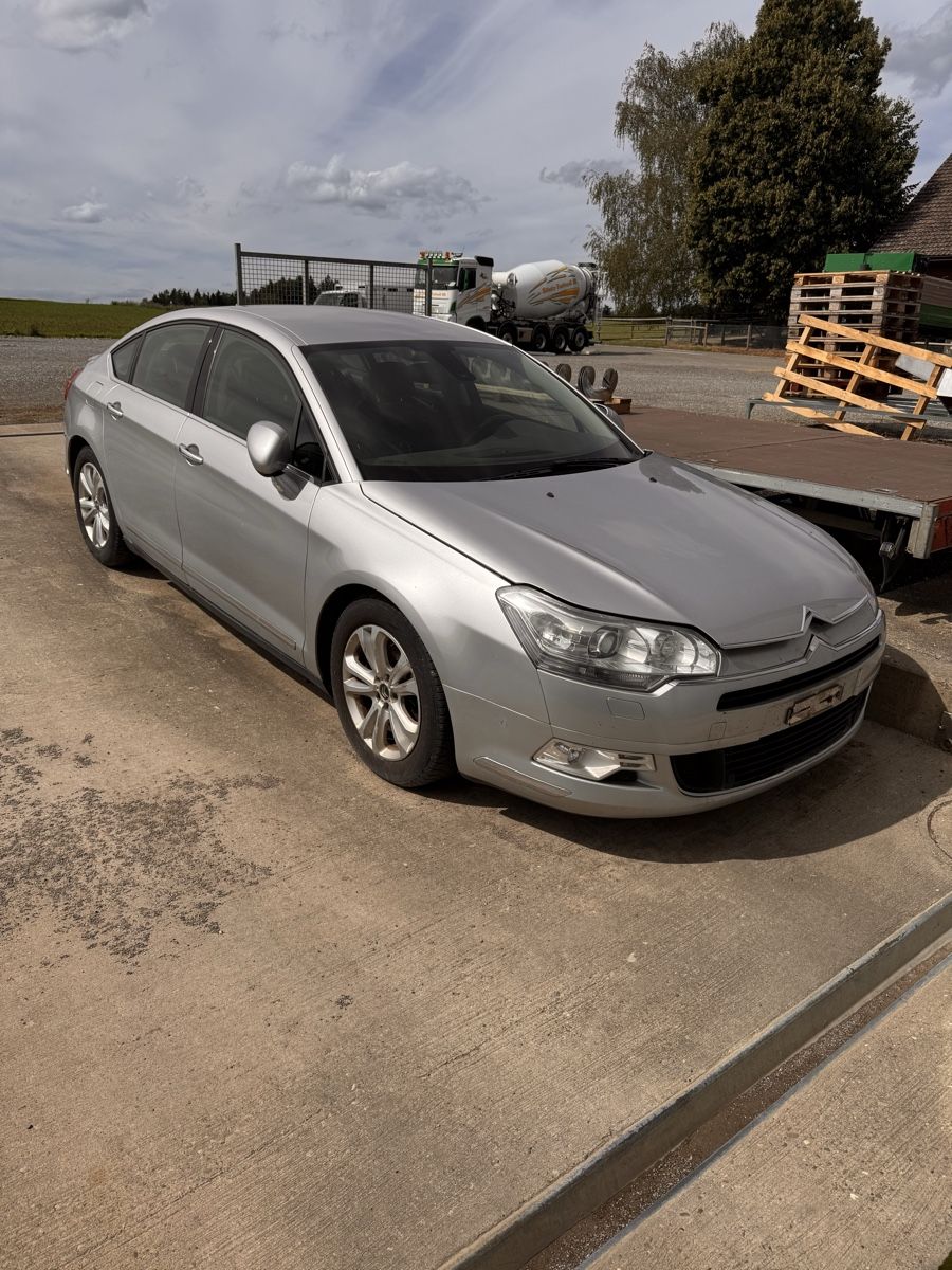 Citroën Automobili: Export Citroen C5 2.7 HDi FAP – Difettoso da Sirnach venduto da schneli 5