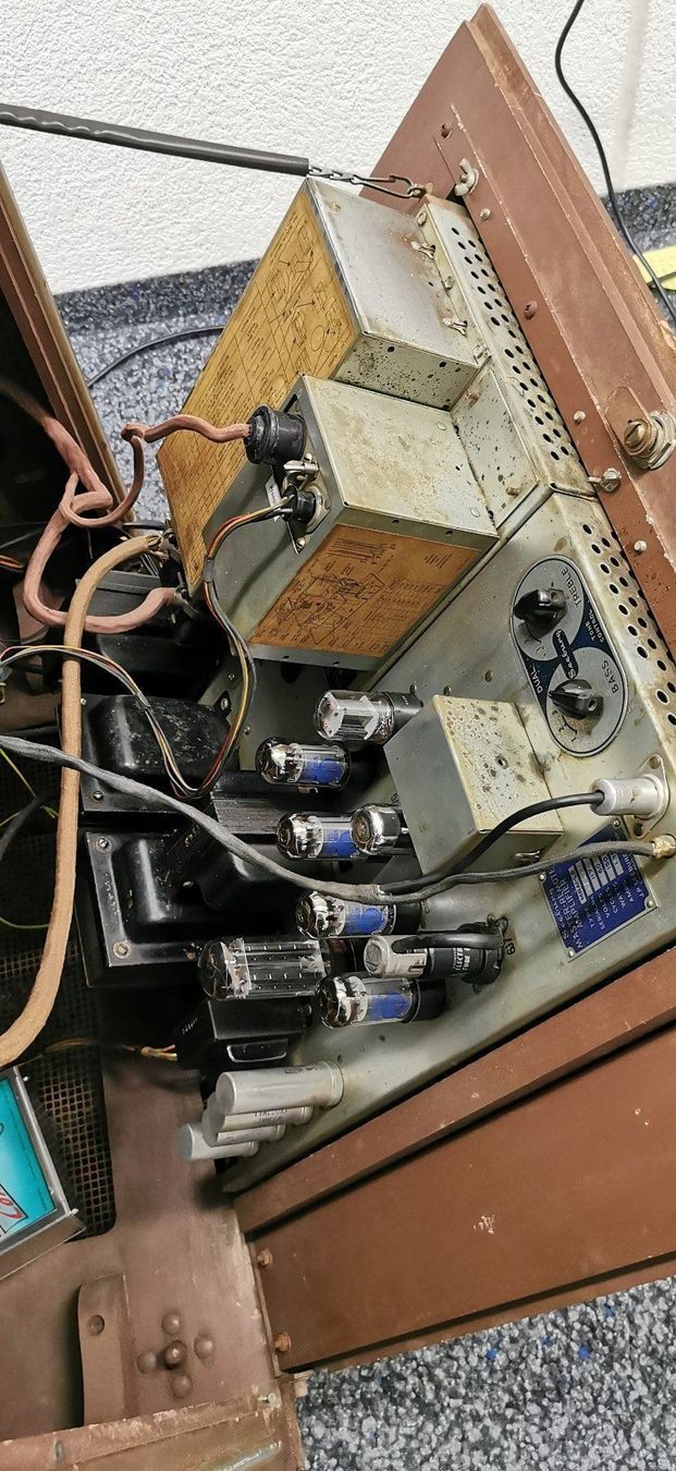 Jukebox: Musikbox Seeburg M100B – Usato da Geroldswil venduto da jukeman 7