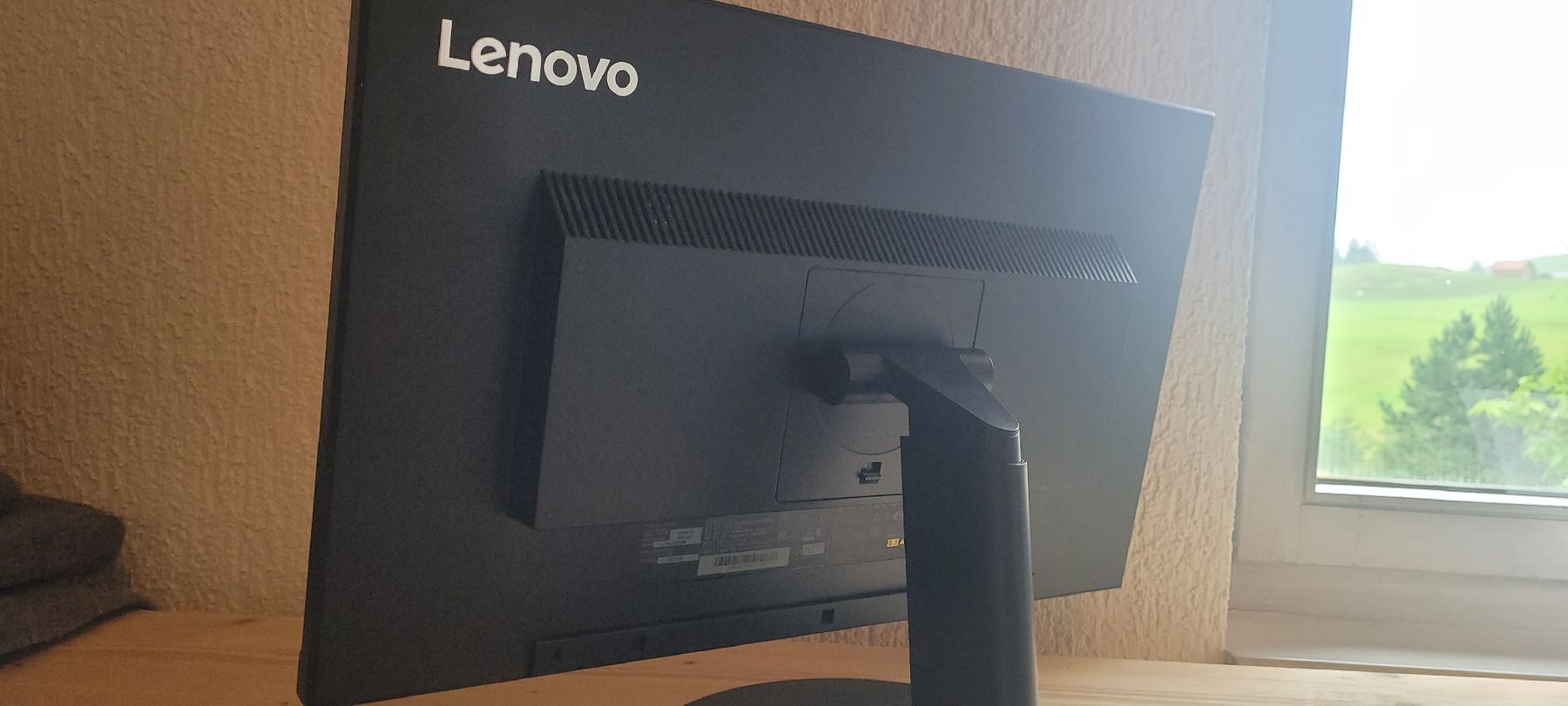 Lenovo Monitor: Thinkvision p24q-10 – Usato da Appenzell Meister. venduto da Morize98 1