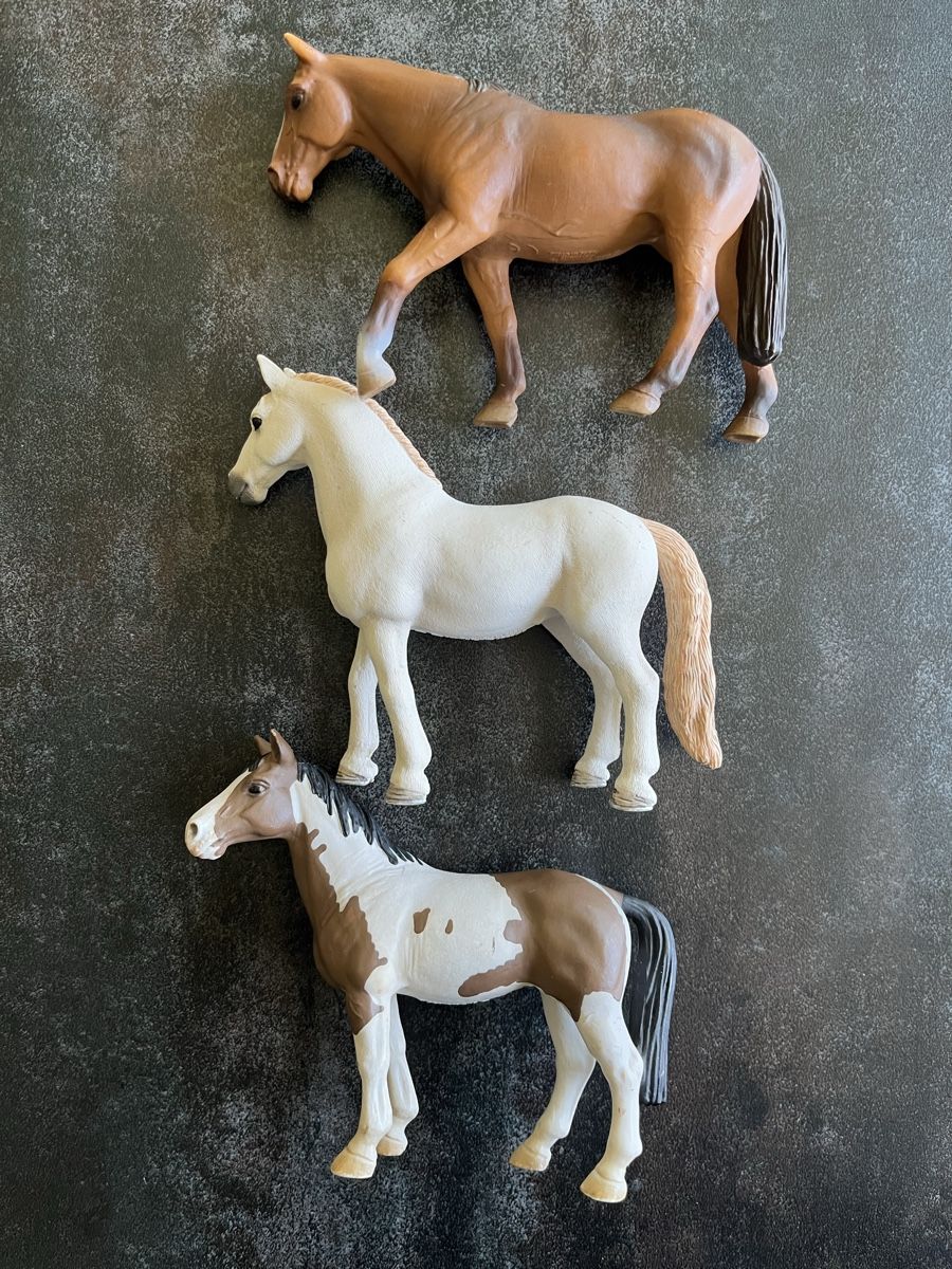 Schleich Giocattoli: Drei Schleichpferde – Usato da Felsberg venduto da adrio 3