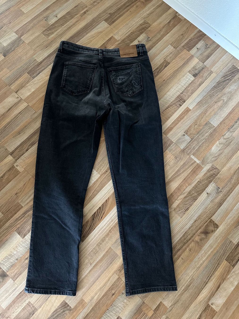 Kooples Jeans: The Kooples Jeans gr 30 – Usato da Bünzen venduto da Magdalena.K 3