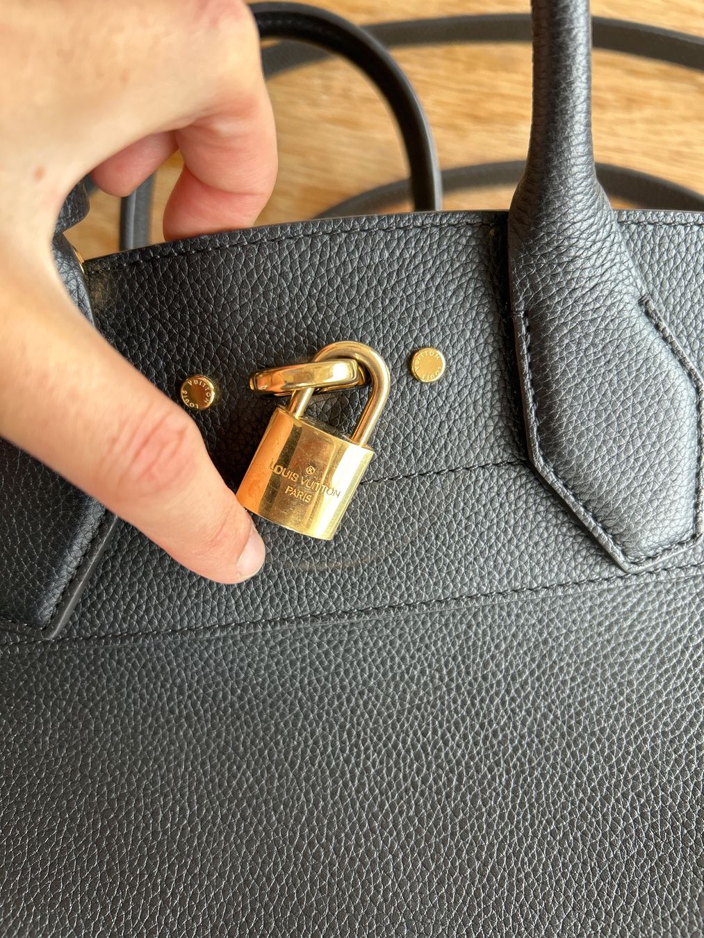 Louis Vuitton Sacs: Louis Vuitton CITY STEAMER MINI – D'occasion à Bad Ragaz par vjmast 6