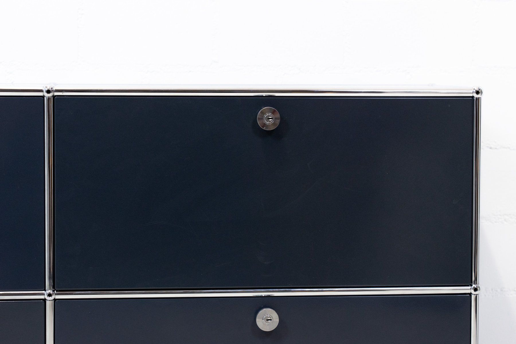 USM Kommoden: USM Haller Sideboard Anthrazitgrau Nr. 53 Lieferung möglich – Gebraucht aus Schaffhausen von Studio-Ara 4
