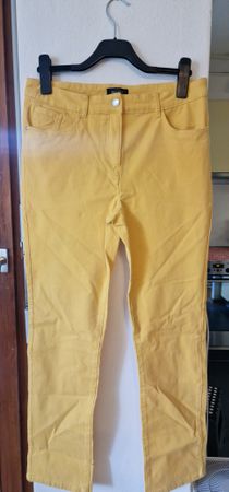 Hosen Gelb Bexleys Women Gr. 42
