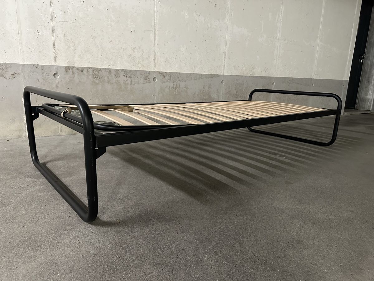 Betten: Designer Bett 90x200 – Gebraucht aus Niederurnen von KEVIN078 3