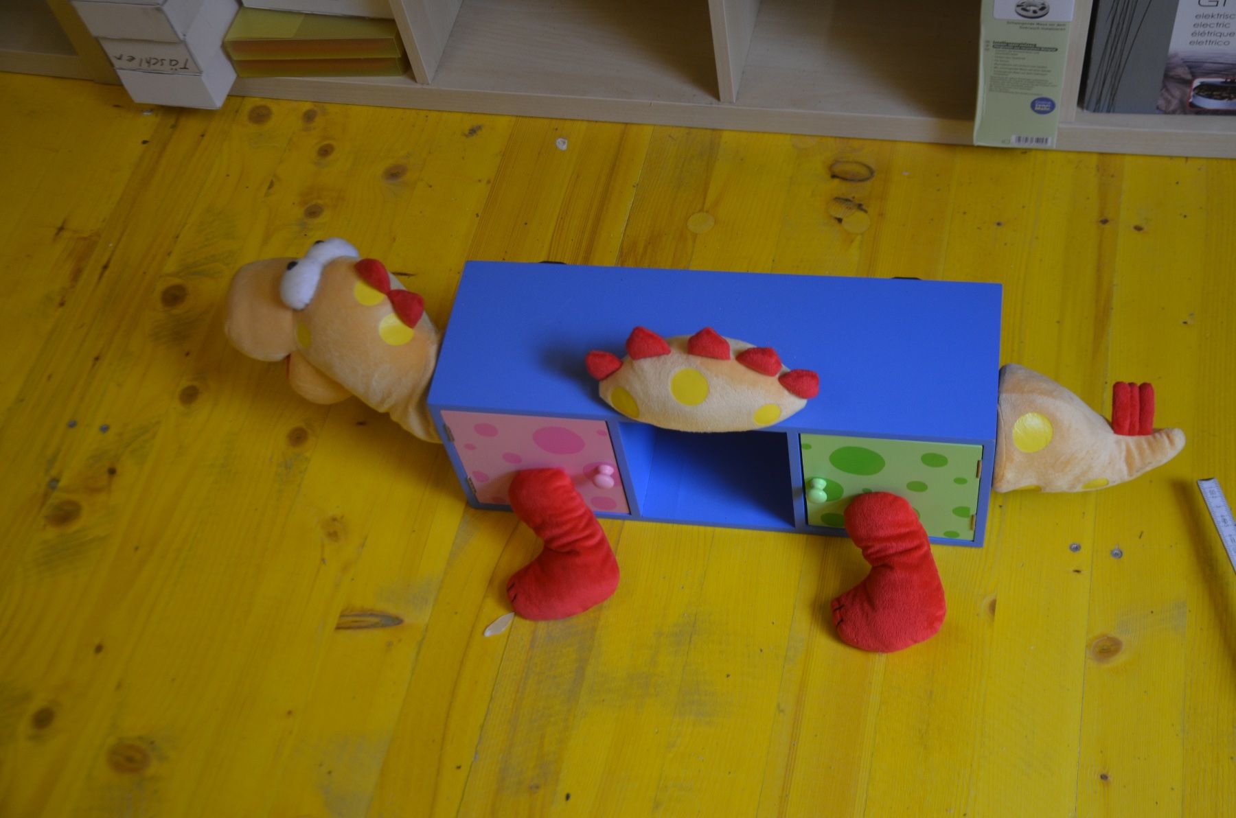 Giocattoli: KINDER SCHRANK – Usato da Chiasso venduto da Dolly015