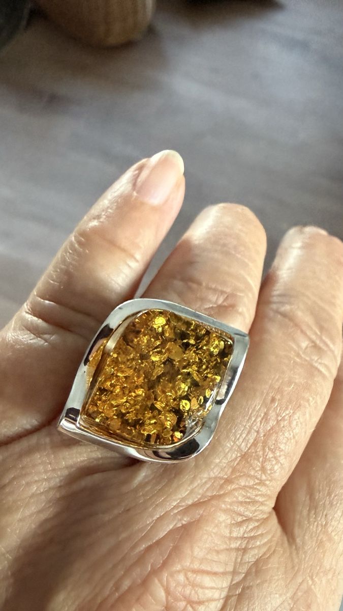 Ringe: Funkelnder Bernsteinring in Silber 925 – Neu und originalverpackt aus Ebikon von elischka 2