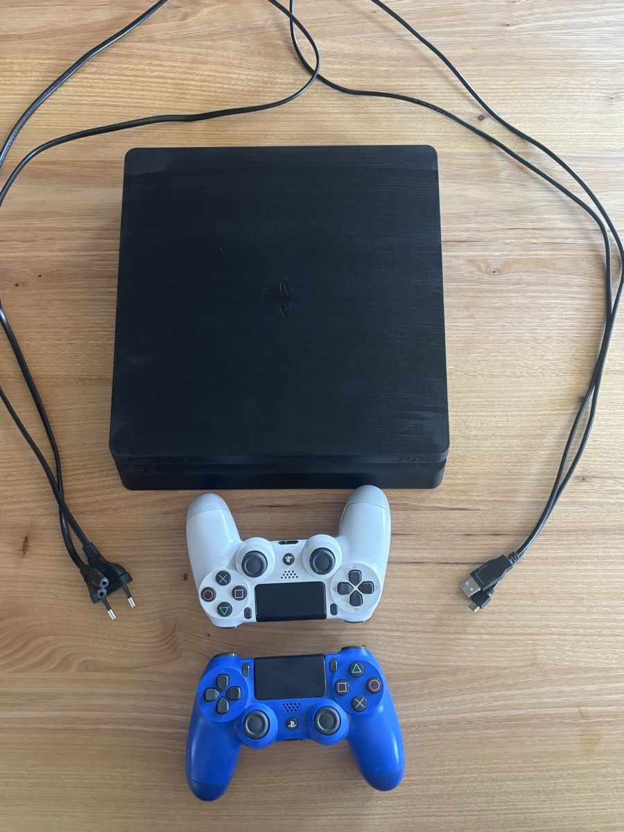 Sony Consoles: PS 4 Slim mit Zubehör top Zustand – Neuf (Voir description) à Waldkirch par mat_g7zn 1
