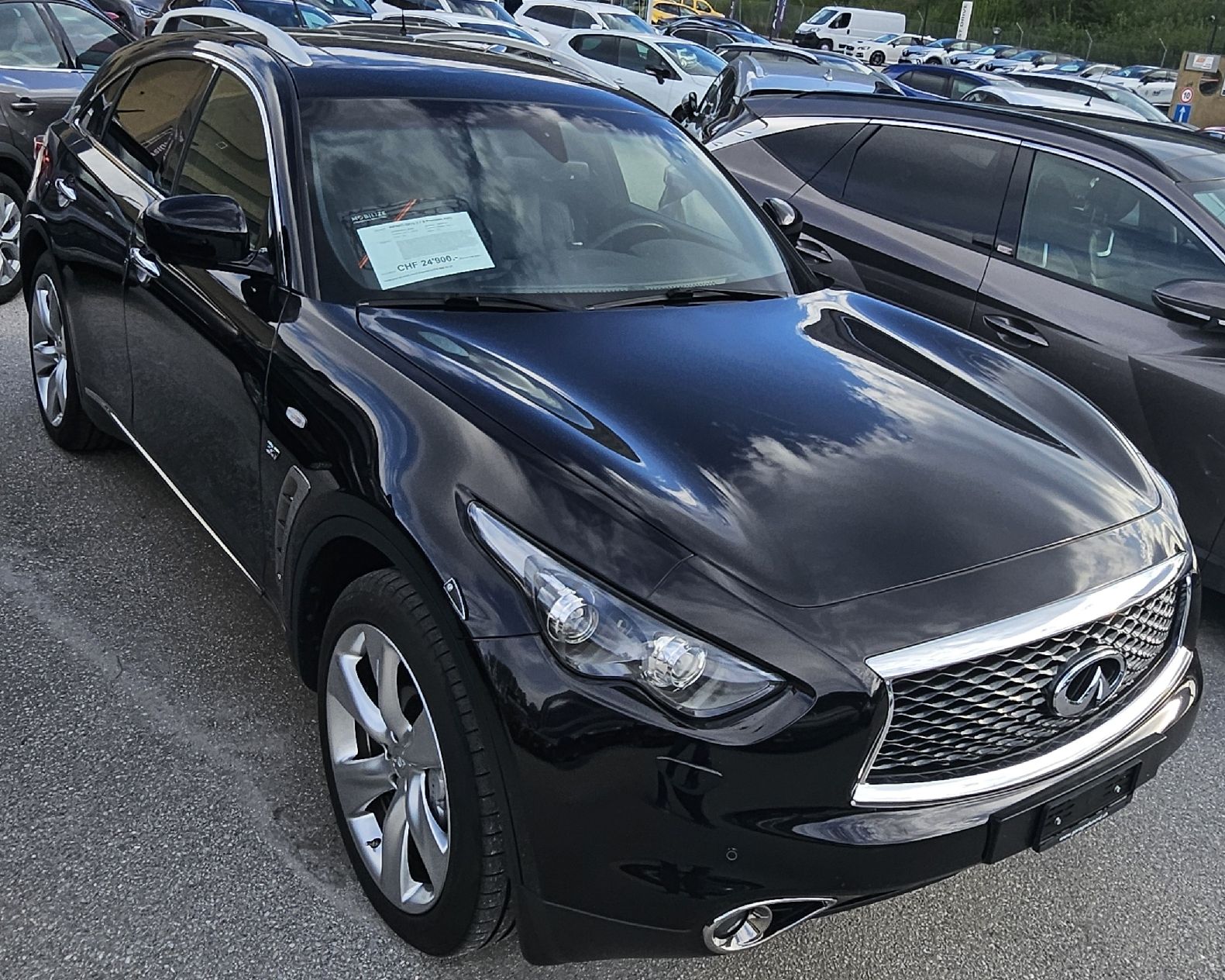 Infiniti Automobili: Infiniti QX70 3.7 S Premium AWD 320 CV – Usato da bovernier venduto da audiman1 1