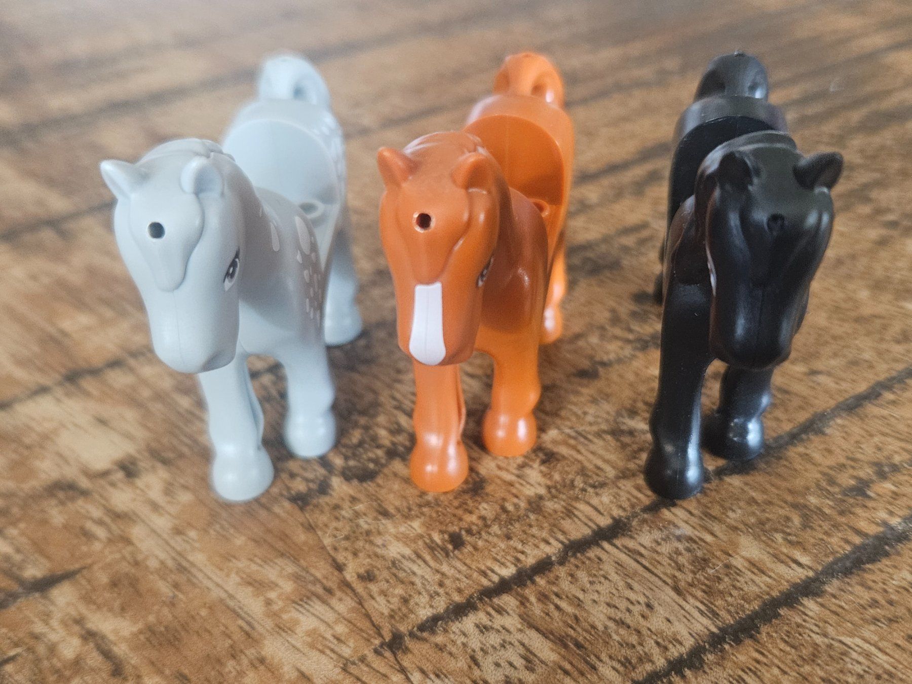 Lego Kit di costruzioni: lego figurine lot de 3 chevaux – Usato da Confignon venduto da Ecrofigs 2