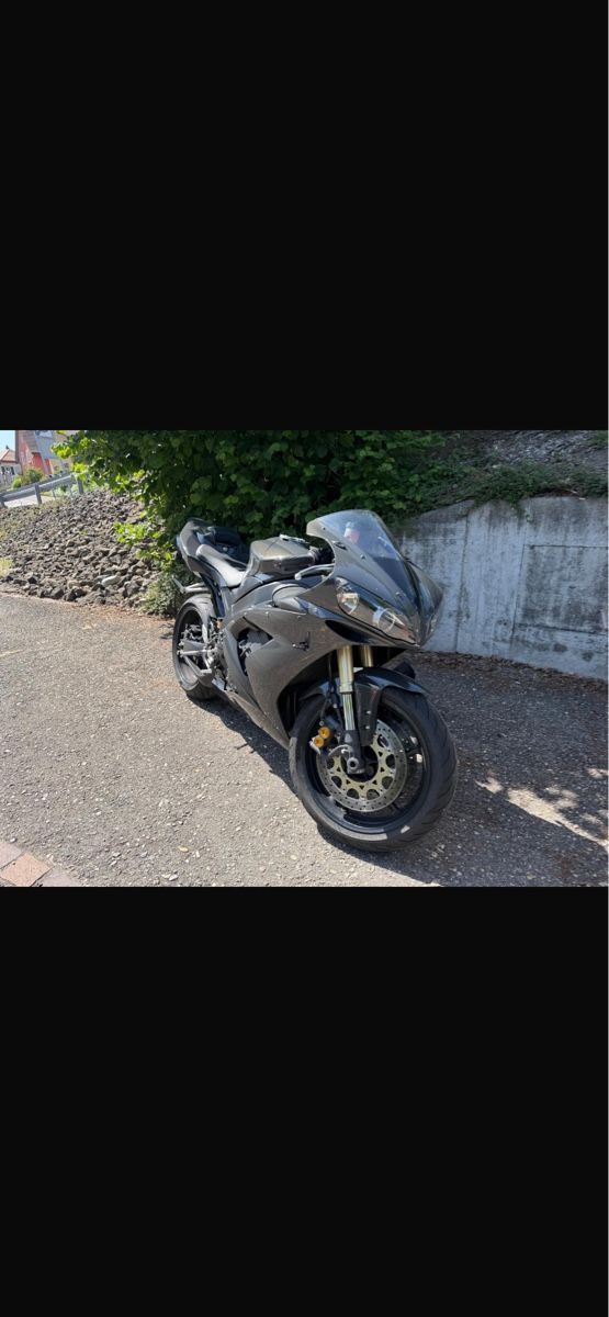 Yamaha Strada: Yamaha R1 – Usato da Niederdorf venduto da rin_fkq7 2