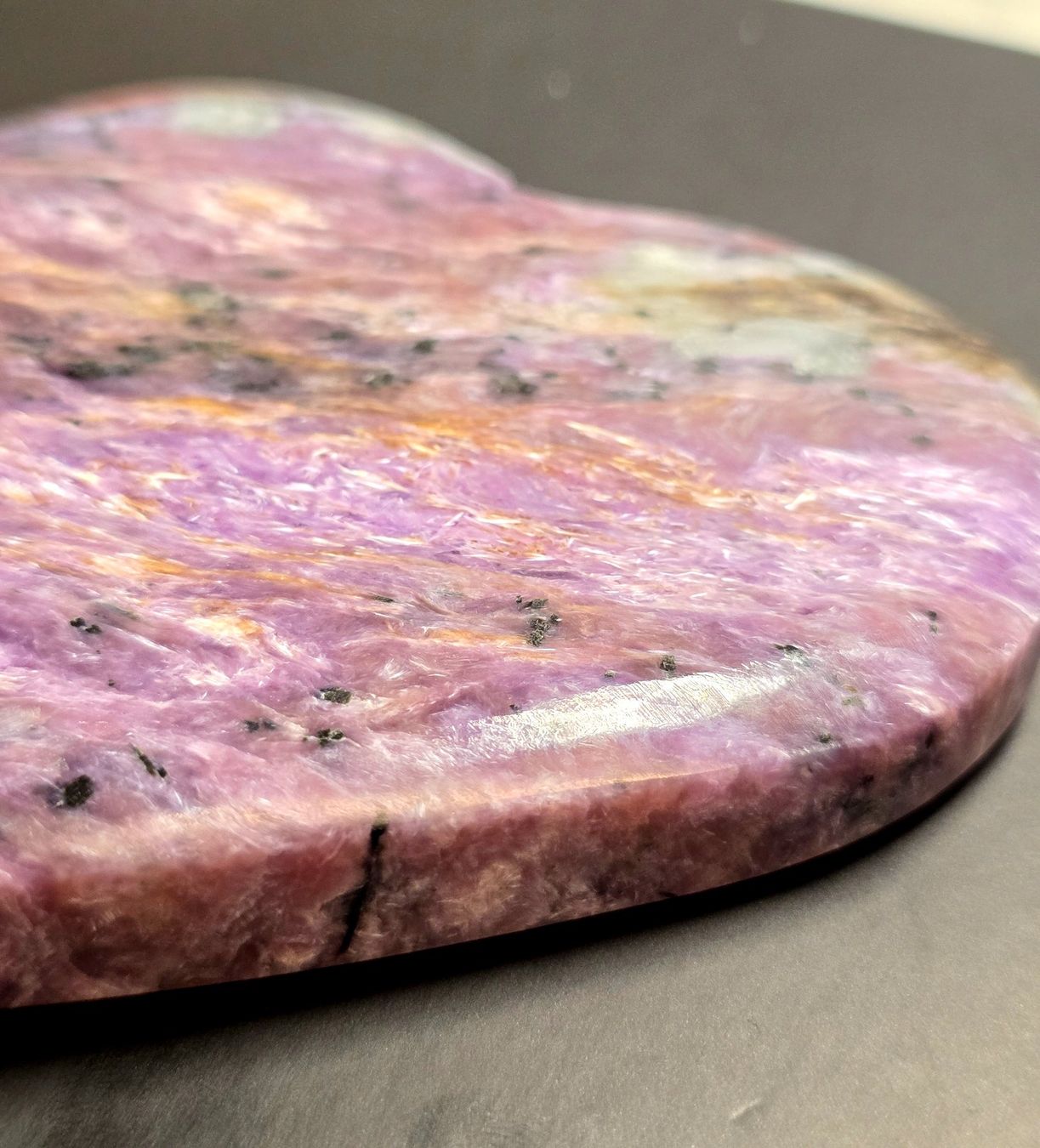 Minerali & Pietre curative: Charoit Herz 180g – Nuovo e nell'imballaggio originale da Matzingen venduto da Shay_Crystalz 2