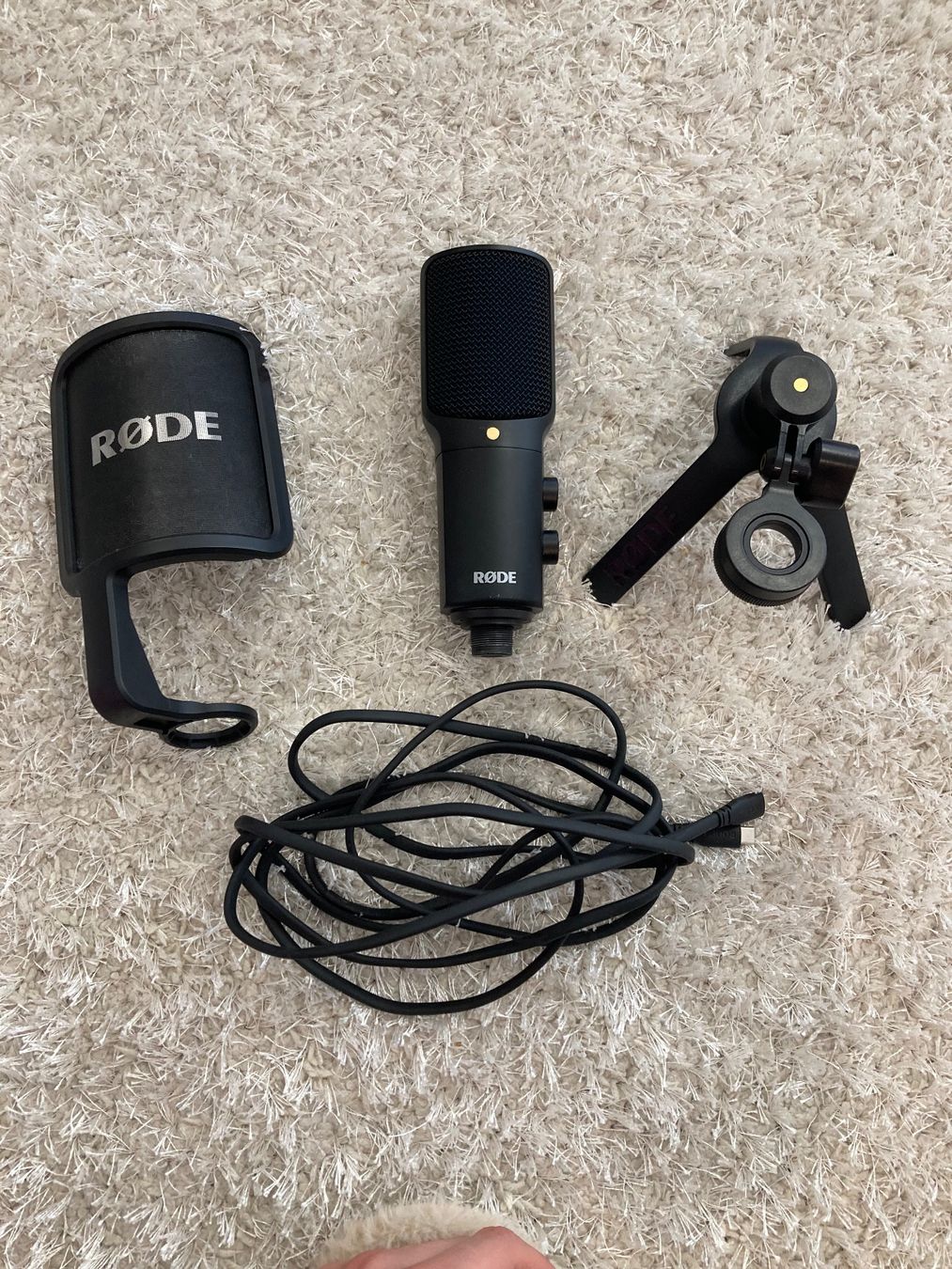 Røde Microphones: RØDE NT-USB+                      RODE NT USB+ – D'occasion à Rorschach par fati-yeva