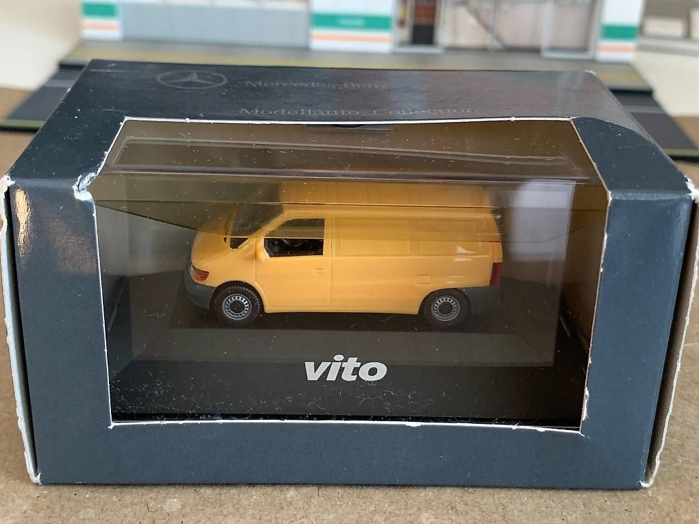 Modellautos: Herpa 1:87 Modell Mercedes Vito – Gebraucht aus Bonstetten von Guten