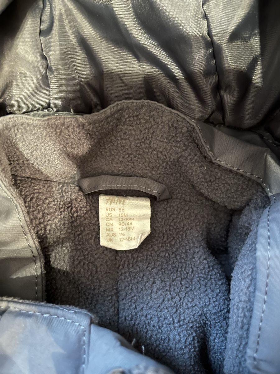 H&M Lotti & Set di vestiti: Schneeanzug Grösse 86 von H&M – Usato da Herznach venduto da Leimsa 2