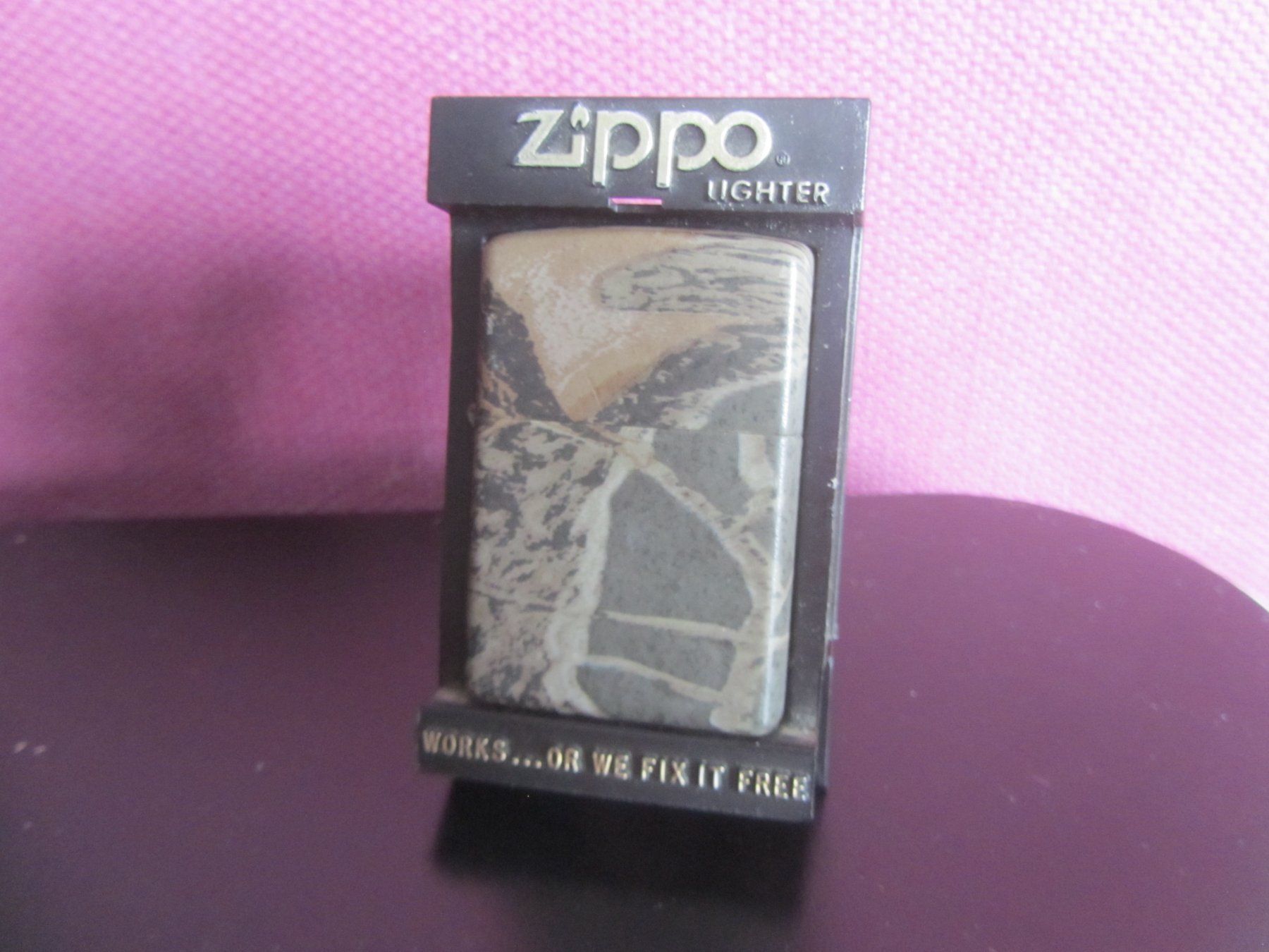 Zippo Accendini: Zippo camo realtree box NEUF – Nuovo e nell'imballaggio originale da Pampigny venduto da Calypso06