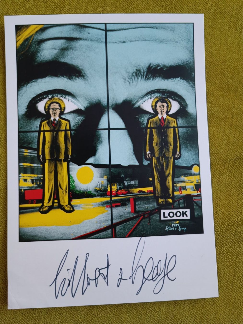 Grafica & Litografie: Gilbert & George - original signiert Kunstpostkarte – Usato da Menziken venduto da Autogramme