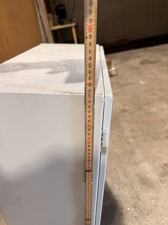 Alimentazione elettrica: Elektro Schaltschrank – Usato da Ufhusen venduto da E30is 3