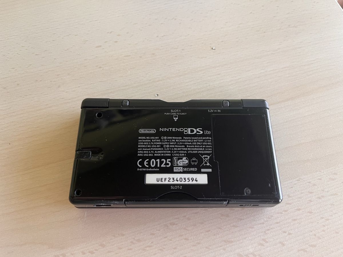 Nintendo Konsolen: Nintendo DS Lite inkl. Stift und Ladekabel – Gebraucht aus Visperterminen von jael_andenmatten 1