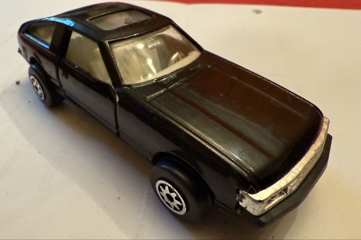 Toyota Modellini d'auto: Toyota Celica 1:43 ZI R657 – Nuovo (secondo la descrizione) da hunzenschwil venduto da Oldipark