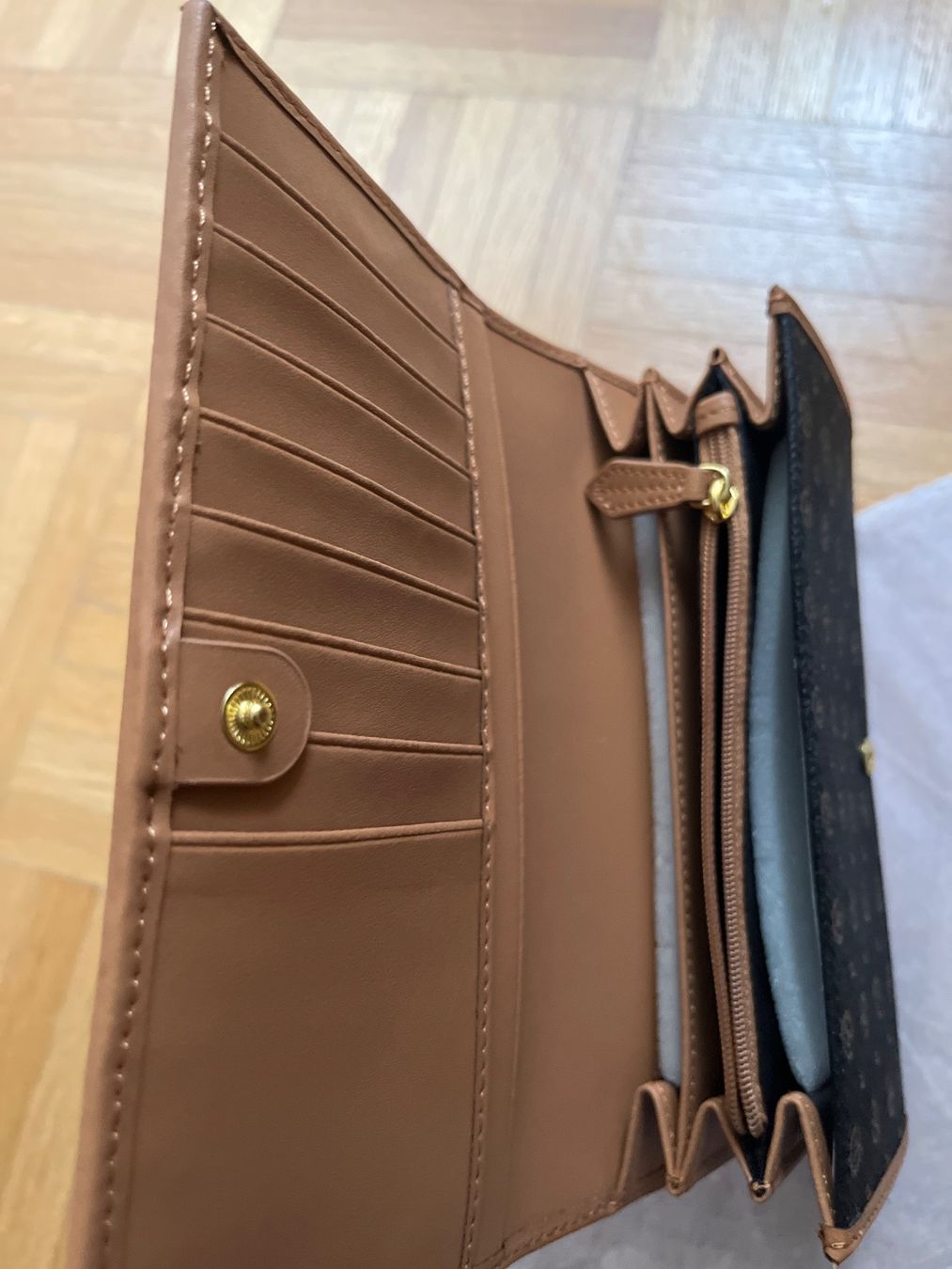 Portamonete: Pollini Damen Geldbörse – Nuovo e nell'imballaggio originale da Wangen b. Olten venduto da break72 3