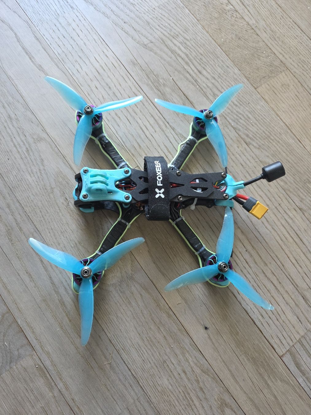 Modellismo RC: 5" fpv drohne mit dji o3 – Usato da Flims Dorf venduto da Phoenix-photo