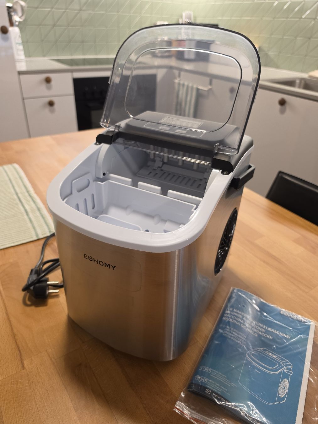 Elettrodomestici da cucina: Eiswürfelmaschine – Usato da Basel venduto da Bafidu 5