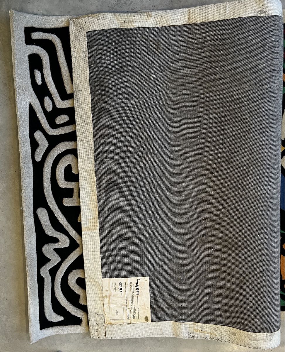 Teppiche: Rare tapis Keith Haring – Gebraucht aus Vétroz von Chrisbad60 2