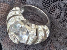 Funkelnder Spiral Cocktail Ring Modeschmuck opulent Gr.18 mm