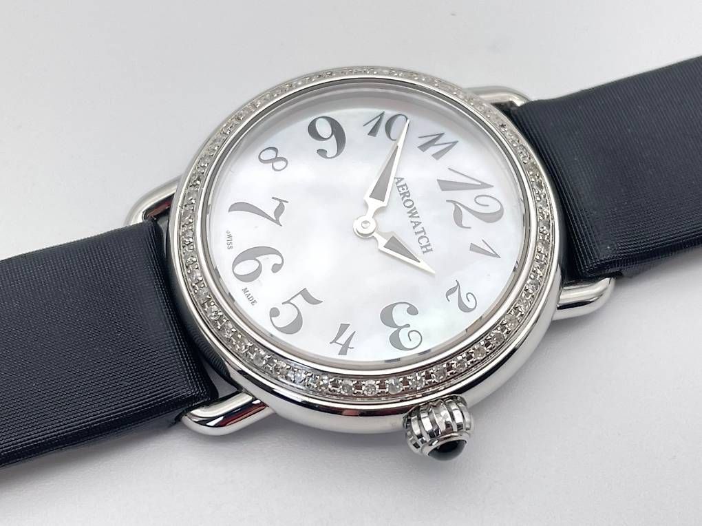 Aerowatch Orologi: AEROWATCH, Ref. 28915, Neu und ungetragen – Usato da Egnach venduto da Thankyou