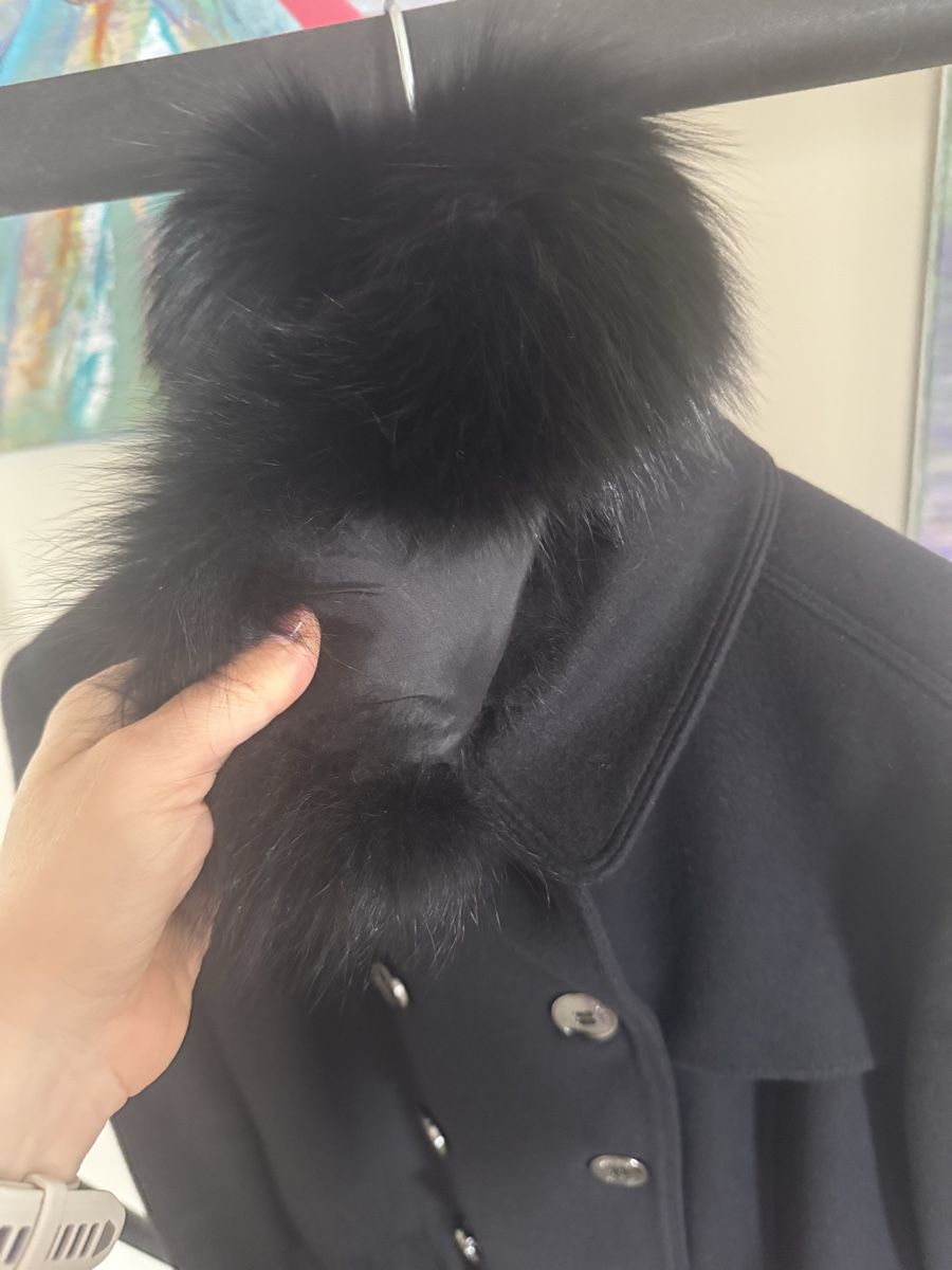 Burberry Cappotti: Burberry Wool-Cashmere Coat, Fox Fur Collar – Nuovo (secondo la descrizione) da Zürich venduto da alieacelina 3