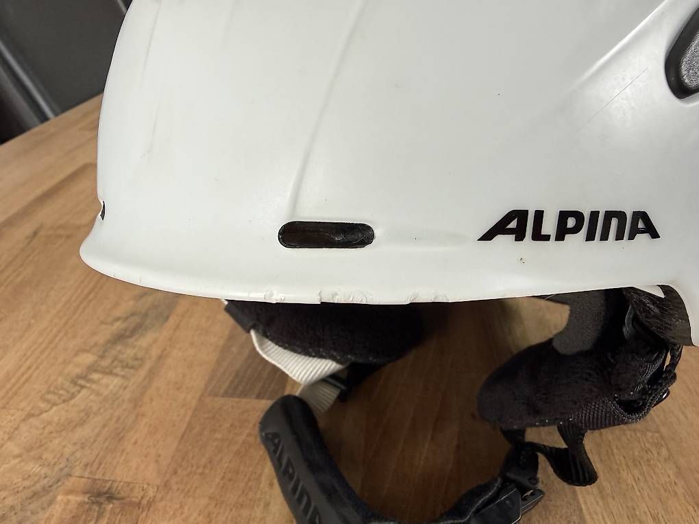 Alpina Caschi: Skihelm Alpina Grösse 52/56 – Usato da Birmensdorf ZH venduto da Bne 4