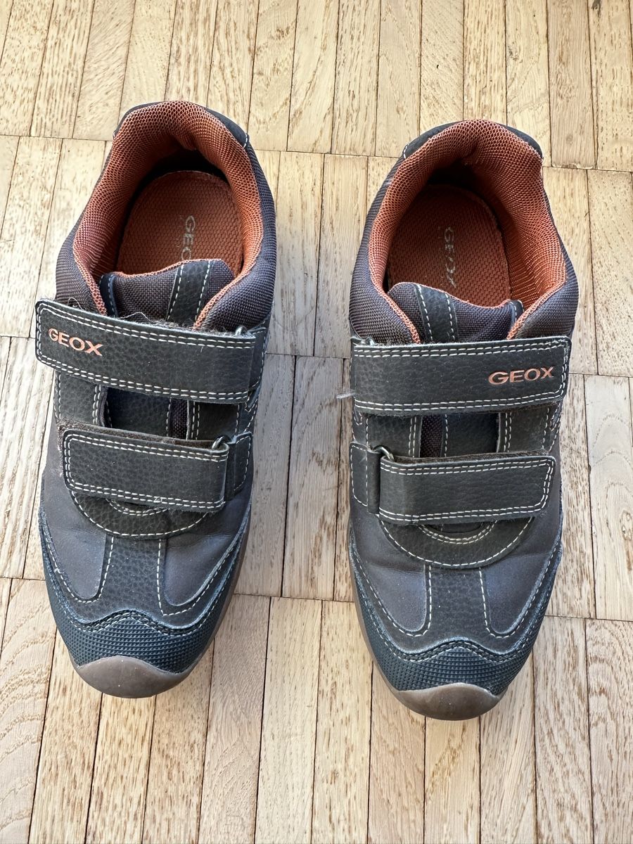 Geox Chaussures garçon: Geox Schuhe, Gr. 35 – D'occasion à Zürich par nad_z95g