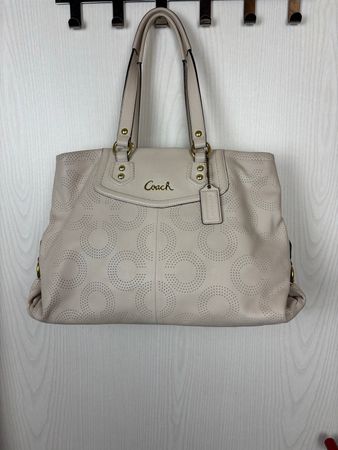 Coach Leather Shoulder Bag