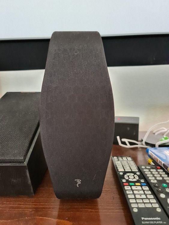 Focal XS Book music system von der High end Schmiede Focal Kaufen auf Ricardo