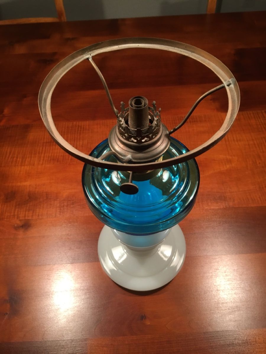 Lampen: Antike Petrollampe zu verkaufen – Gebraucht aus Bern von Tresor1952 1
