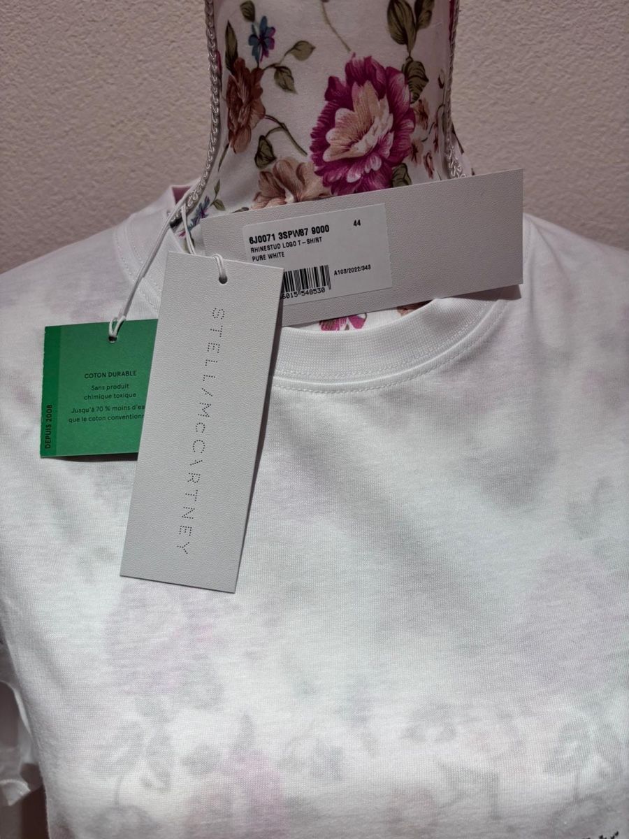 Stella McCartney T-Shirts: Stella McCartney T-shirt – Neu und originalverpackt aus Pfäffikon SZ von Netiretta 4