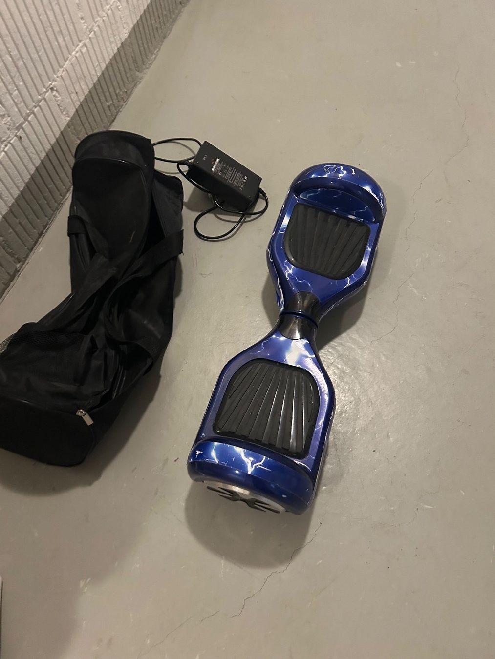 Hoverboards: Hoverboard blau mit blitzen und Zubehör – Gebraucht aus Wabern von belka72 3