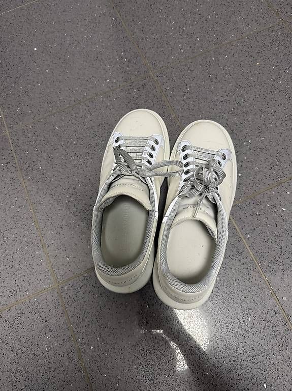 Alexander Mcqueen Chaussures hommes: Alexander McQeen – D'occasion à Horw par SaveIT 3