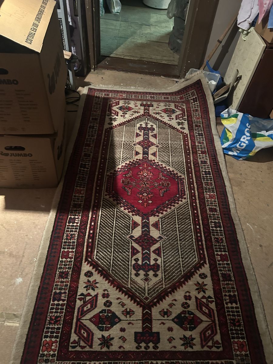 Tapis: Teppich – D'occasion à Basel par Krisztina.na 1