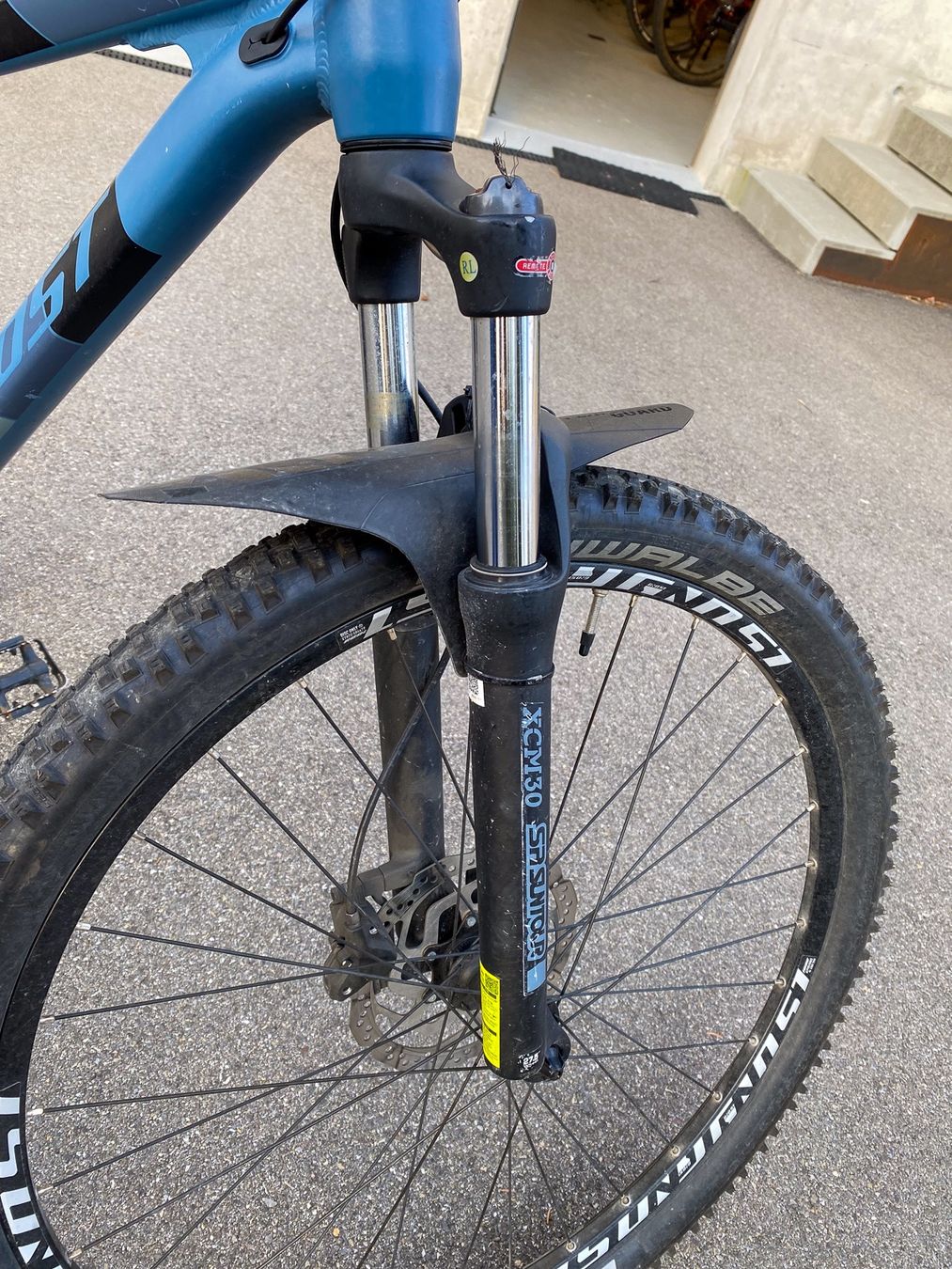 Ghost Biciclette: Jugend Mountainbike Ghost, Grösse S – Usato da Pfäffikon ZH venduto da Vpxg9 3