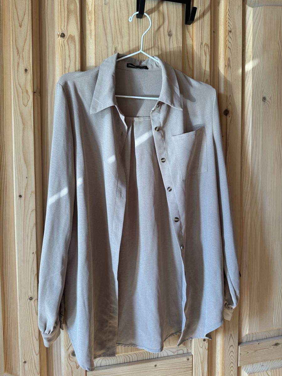 Camicette: Beige Bluse, Grösse M – Usato da Hergiswil NW venduto da kaufe_bei_kaufmann 1