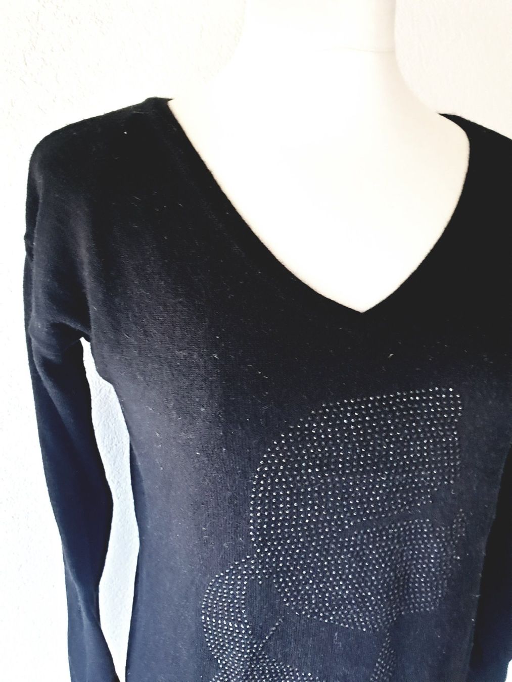 Karl Lagerfeld Maglioni & Felpe: PULLOVER PULLI KARL LAGERFELD S 36 GLITZER TOP mit Jacke – Usato da Elsau venduto da the-colorful-side 7