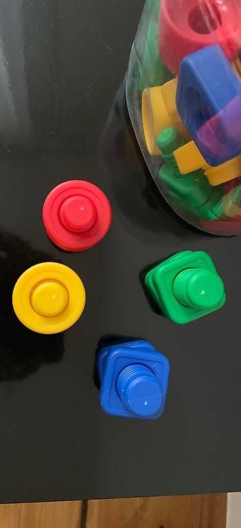 Giocattoli: Spiel mit Schrauben und Muttern – Usato da Zürich venduto da Mari123 4