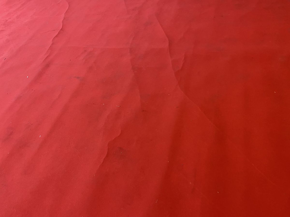 Tappeti: 4x6 Meter roter Teppich  – Usato da Hägglingen venduto da Karin0802 6